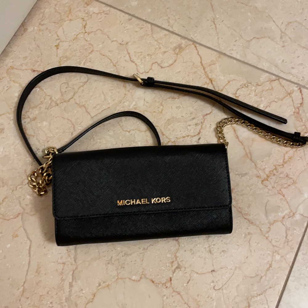 MICHAEL KORS crossbody wallet